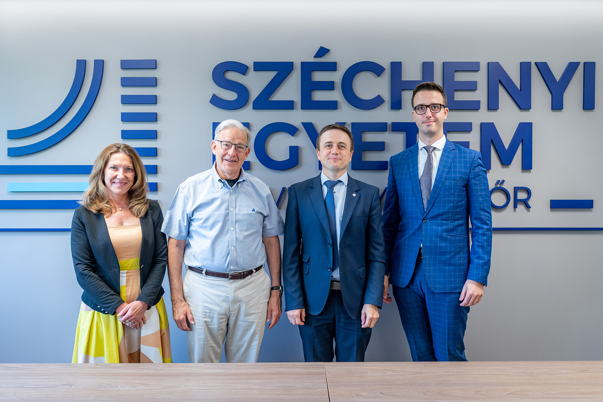 nebraska_delegacio (1).jpg